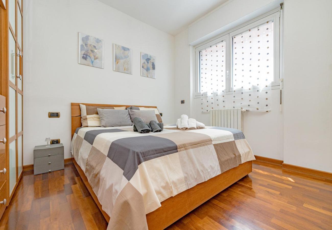 Apartment Arcimboldi's Terrace & Secure Parking *